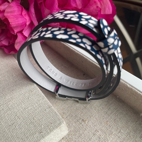 Keep Collective Stella & Dot Double Leather Band with Charm - Picture 2 of 4